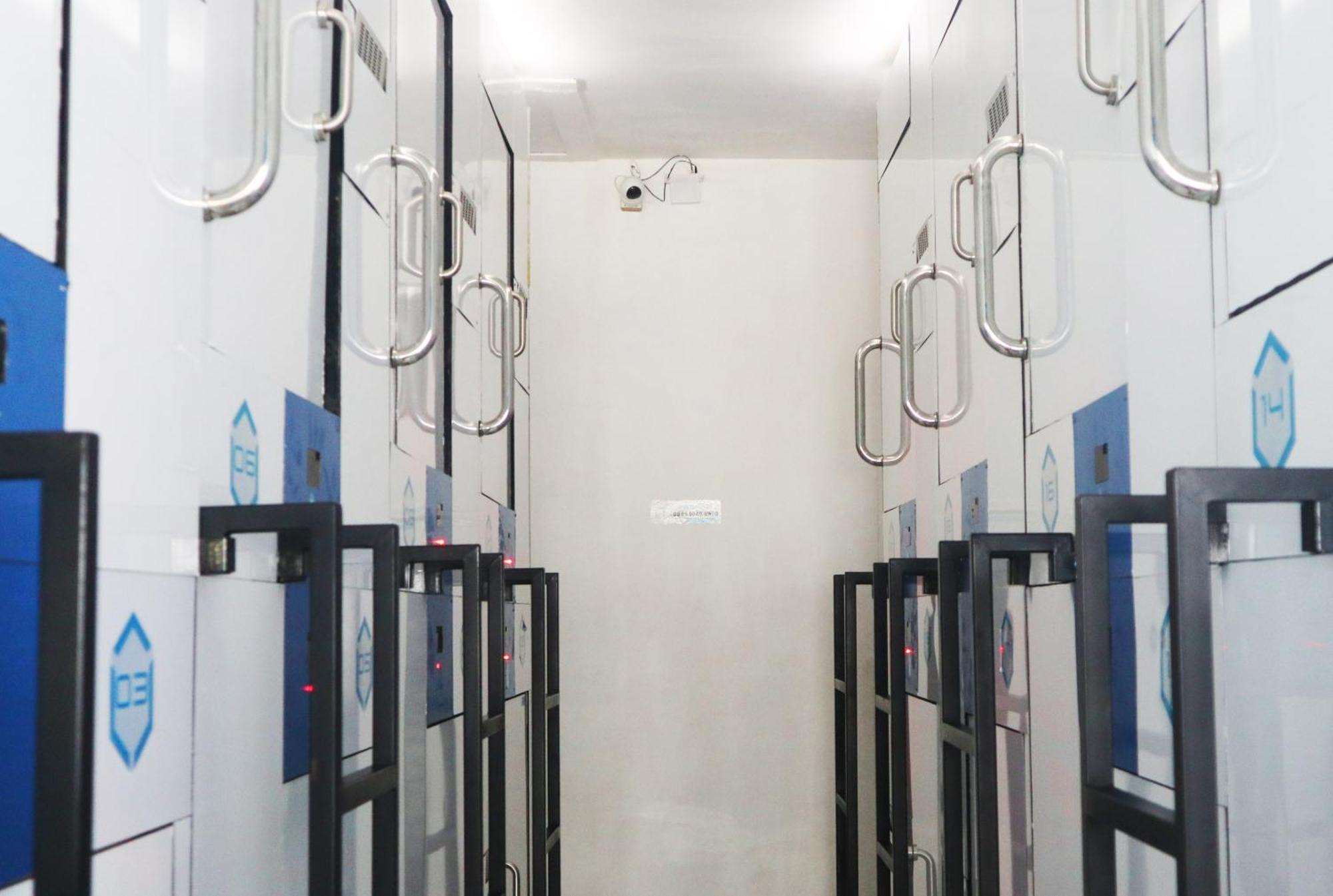 Tamu Capsule Hotel Kejayan Exterior foto